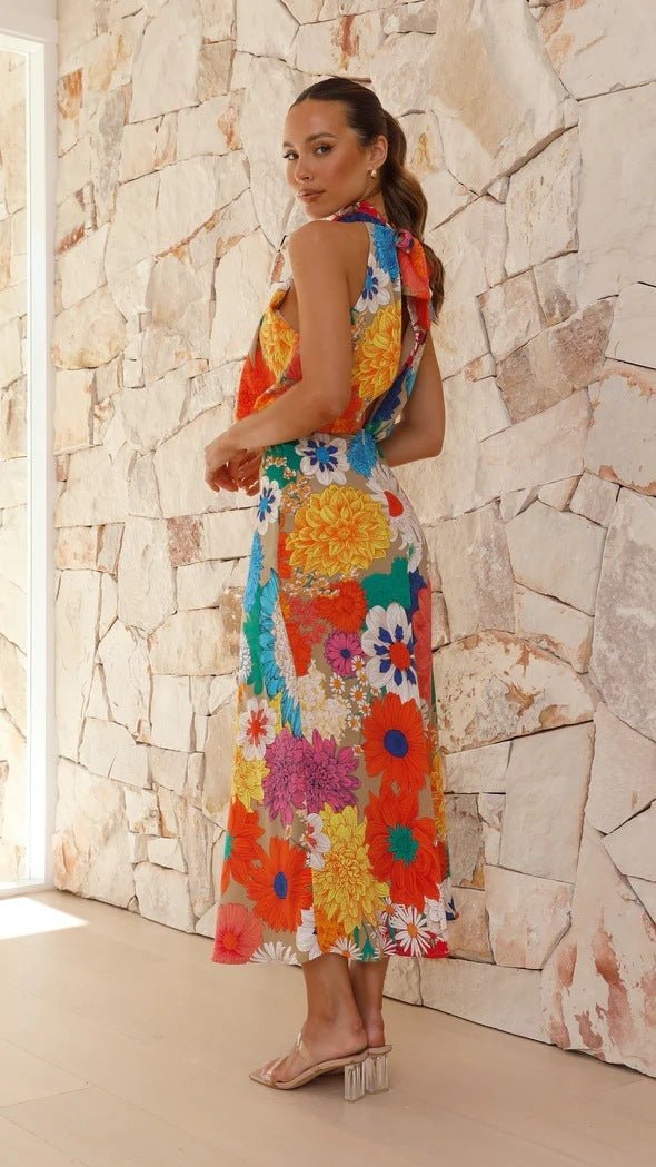 Sleeveless floral print maxi dress with tie neckline and cinched waistband - Aetheroza